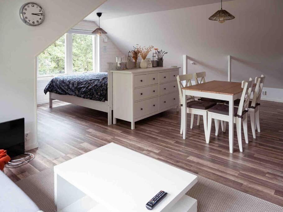 A Lovely Bright Apartment With It'S Own Entrance Kungsbacka Zewnętrze zdjęcie